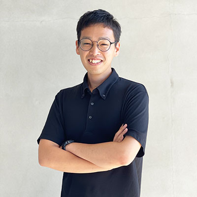 コンサルタント　西 翔多