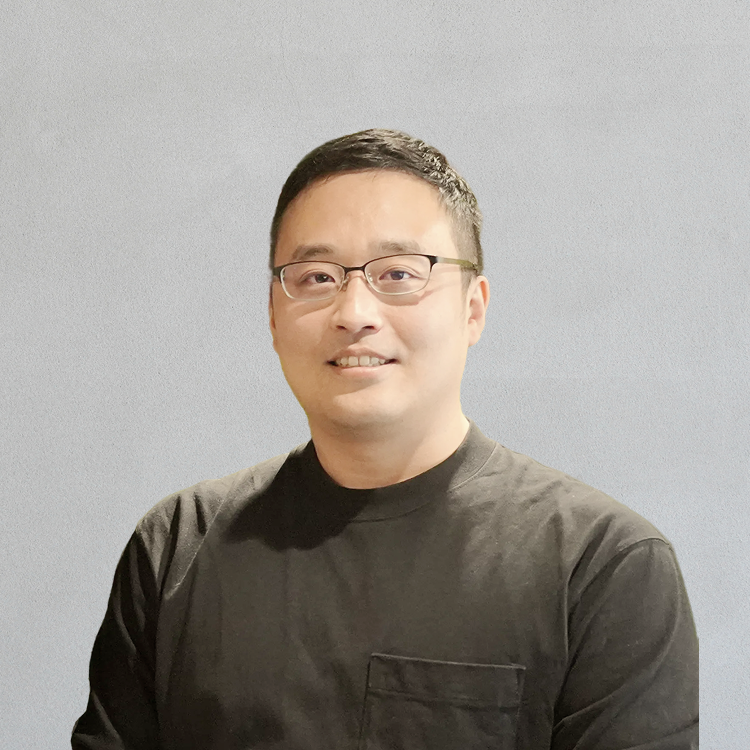 コンサルタント　中村 忠彦